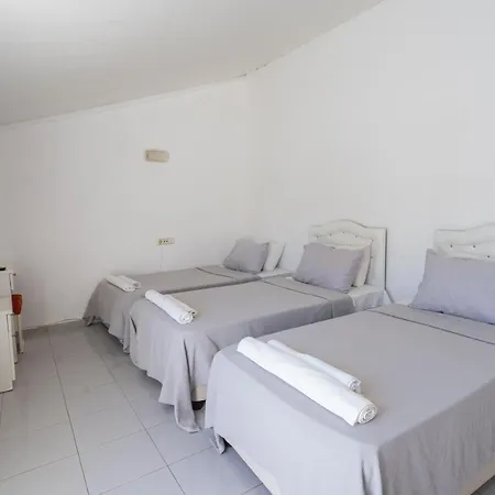 Aparthotel Goencue Apart Otel *